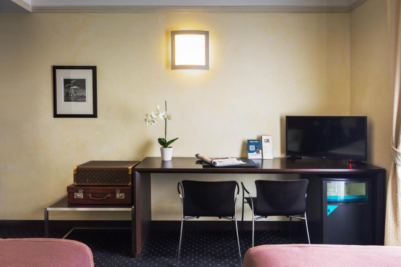 Hotel Colombia Milan Bagian luar foto