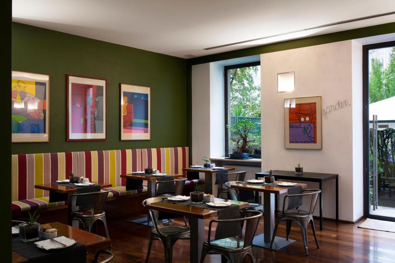 Hotel Colombia Milan Bagian luar foto