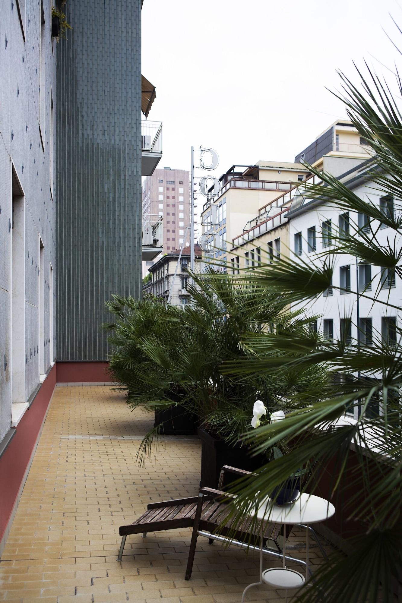 Hotel Colombia Milan Bagian luar foto
