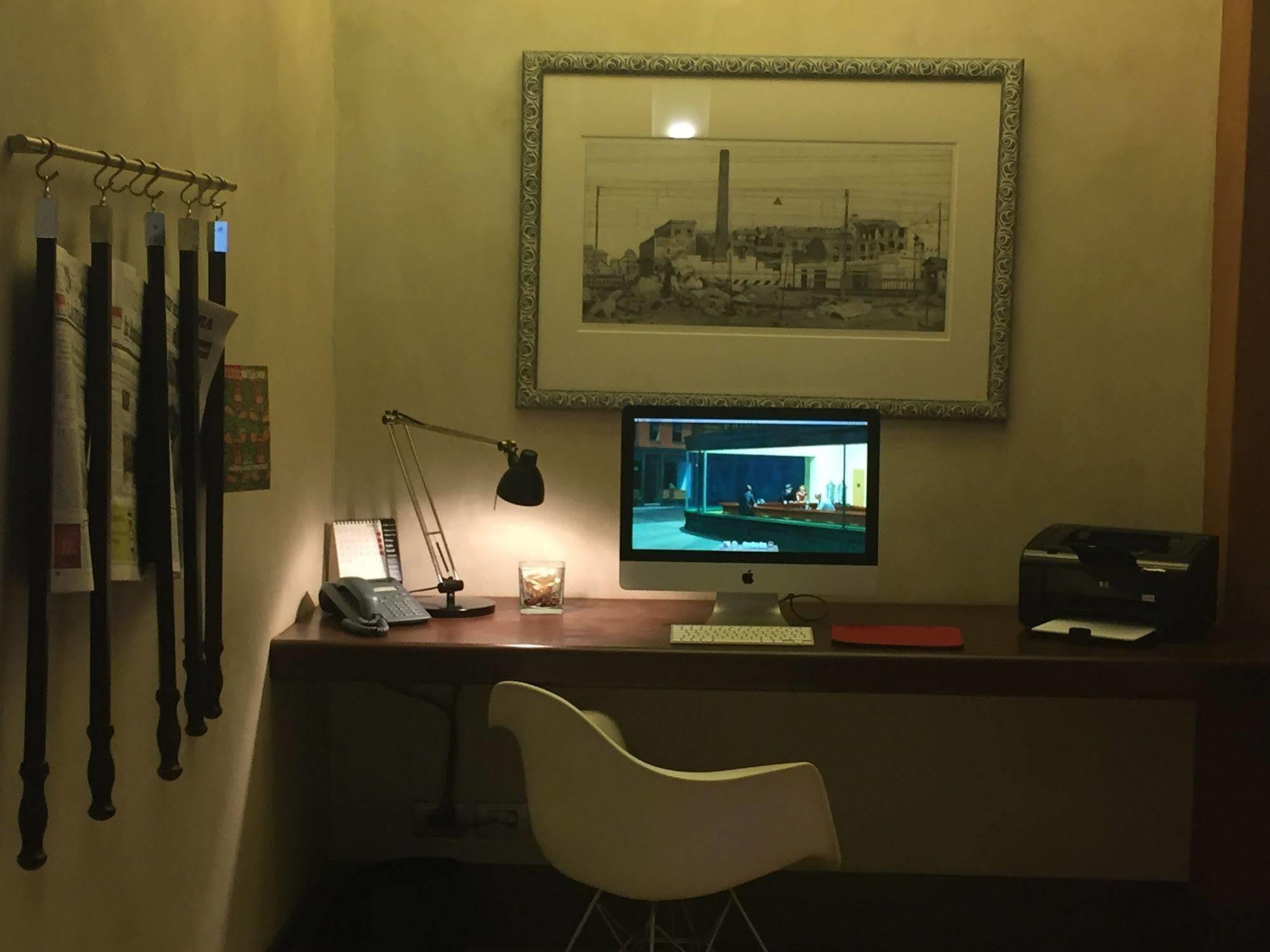 Hotel Colombia Milan Bagian luar foto